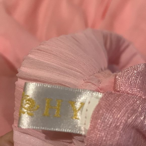 Fashion concept party pink skirt maxi - Picture 9 of 11